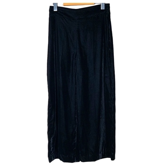 ZARA WOMAN Black Velvet Wide Leg High Rise Cropped Pants Side Zipper US Sz S - Picture 1 of 10